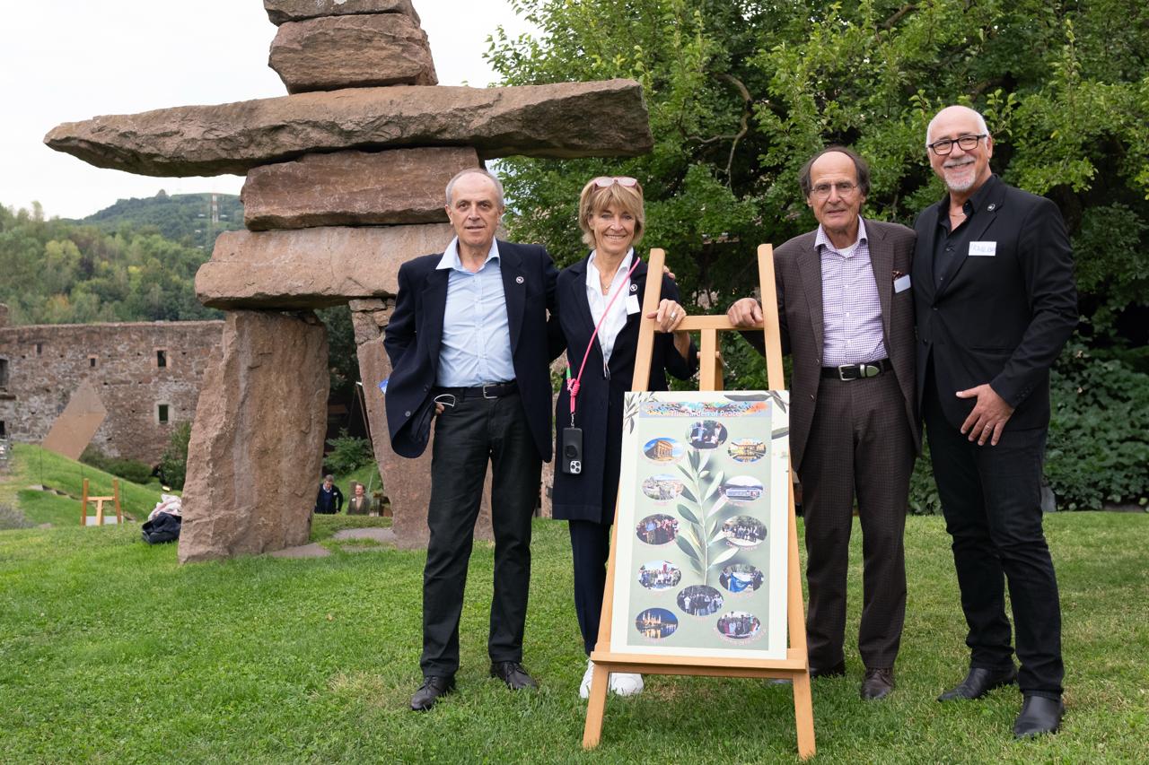 Immagine WhatsApp 2025-04-15 ore 14.59.18_ee559a17